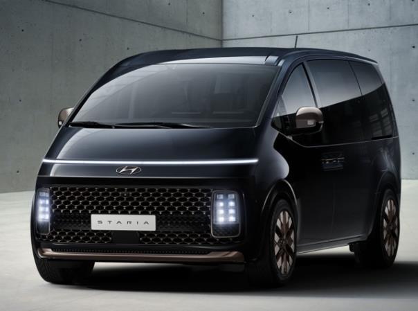 Mit dem STARIA kündigt Hyundai eine neue Mehrzweck-Fahrzeug-Linie (MPV) mit einem futuristischen, ikonischen Design an